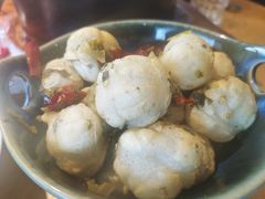 酸酸小甜心-胡马八破·川菜小馆(高新万达店)