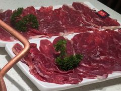 吊龙-牛村来人潮汕牛肉火锅(西单店)