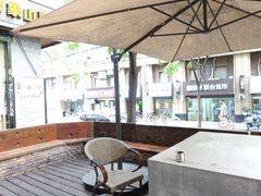 露天位-VESH COFFEE(定西路店)