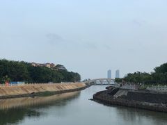 -万绿园