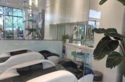 -MY WAY SALON
