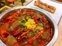 鸭血-游园觅食记夜市·小龙虾大排档