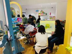 -阿朵拉儿童发型设计(金狮广场店)