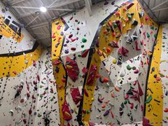 -问山MountQuest攀岩馆