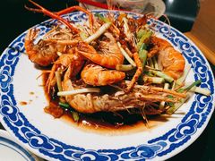 老头儿油爆沼虾-老头儿油爆虾·知味杭州(爱琴海购物中心)