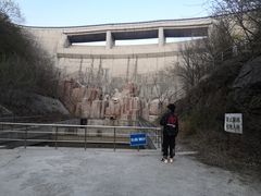 -鬼笑石后山停车场