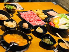 -呷哺呷哺 黄金牧场 (盛世天骄店)