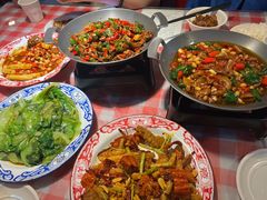 -千百味红餐厅·非遗江西菜(绿地双子塔总店)