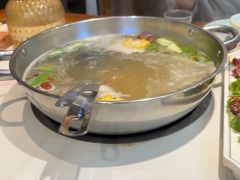 -乡土黄·鲜牛肉火锅·小龙虾(兴业街店)