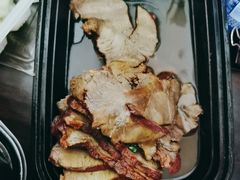 -关东小磨东北菜(上海长风大悦城店)