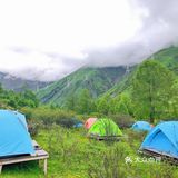 成都周边游[糖果]超级川西冷僻露营圣地[礼花]——鹧鸪山