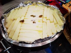 铁板奶豆腐-哈啾嗨·新概念蒙餐(红星新城店)