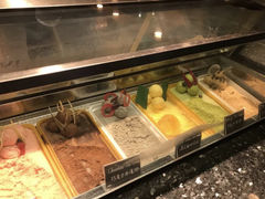 -上海宝华万豪酒店