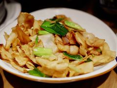 -董厨煨汤馆(车站路店)