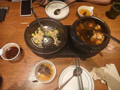 -云海肴·汽锅鸡·云南代表菜(天山百盛优客店)