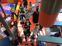 -嗨翻Hi-Fun竞技主题乐园·蹦床亲子生日轰趴(国光1937店)