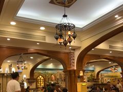 -清真·玛丽亚新疆菜主题餐厅(浙江中路店)
