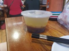 -爆炸头阿姨小四川正宗川味小吃(无任何分店)
