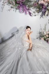 -欣薇婚纱(新源乐汇城店)