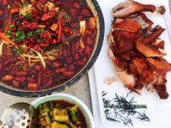 -琶醍壹号•音乐江景餐吧