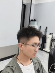 -YESIDO椰岛造型烫发染发