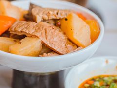 -斯普汇生蚝牛排馆(中骏世界城店)