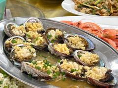 -霞涌市场海鲜摆卖区