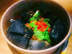 经典味臭豆腐-自黑豆夫·臭豆腐夹馍(四海唐人街店)