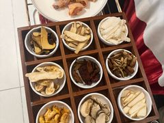-天宜隆蘑菇宴火锅(石景山旗舰店)