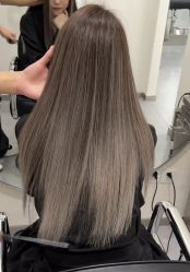 -HAIR HERE造型