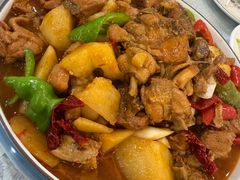 -汗腾格里·风味餐厅(新疆驻京办店)
