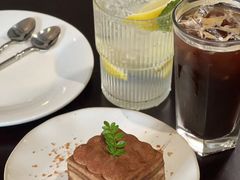 -22ºN BISTRO西餐&酒馆(石奥商业街店)