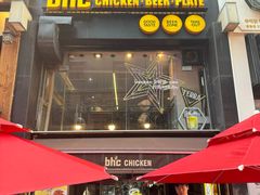 -BHC炸鸡(明洞总店)