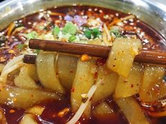-马路边边·成都串串(翠柏路店)