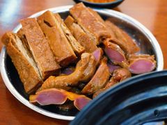 -鸿浩扒猪脚米线