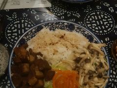 -蜗牛小馆醉乡民谣云南菜(惠新西里店)