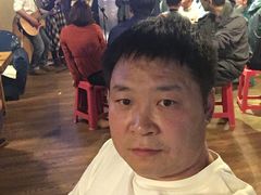 -40+精酿啤酒俱乐部(国投财富广场店)