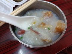 -陈老添美食店(宝华路店)