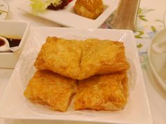 煎鲜虾腐皮卷-翠园(北京王府中环店)
