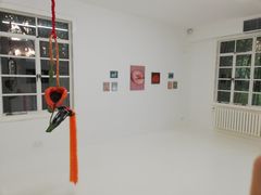 -胶囊画廊