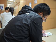 -东方医院南院-停车场