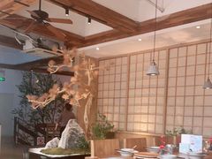 -蜜桃餐厅·伴山(湖滨商业街店)