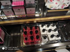 -Victoria's Secret(杭州湖滨银泰in77店)
