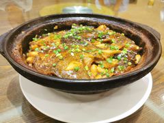 砂锅碟鱼头-新时代大酒店(仰口路店)
