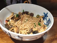 -李犟大爆鳝面·手工蟹黄包(湖滨西湖店)