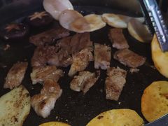 -香猪坊韩国烤肉专属门店(魏公村店)