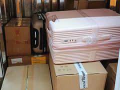 -安东易迷你自助仓储寄存仓库(杨浦店)