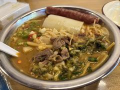 -丽丽三鲜螺蛳粉(田林路店)