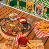 跨越整个郑州也要来吃的碳烤肉 但丁市集给的浪漫