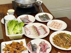 -正能量脆肉鲩火锅